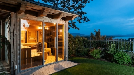 Outdoor sauna building Outdoor sauna building